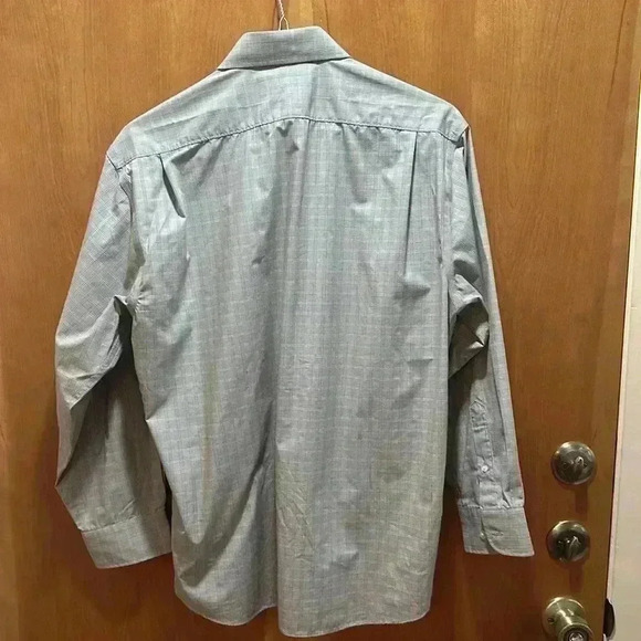 Men’s button down shirts, size large - Picture 6 of 6